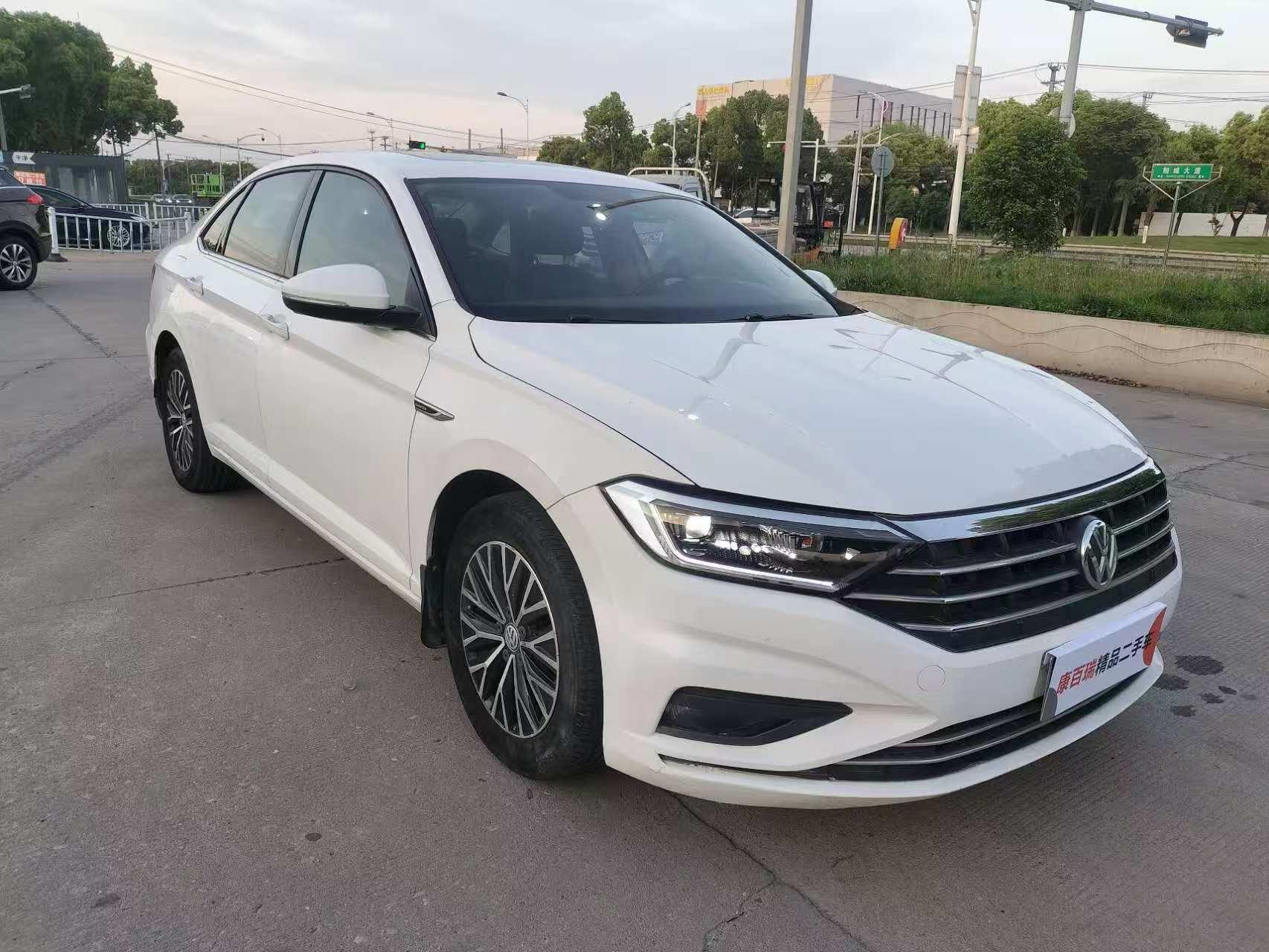 Volkswagen Sagitar