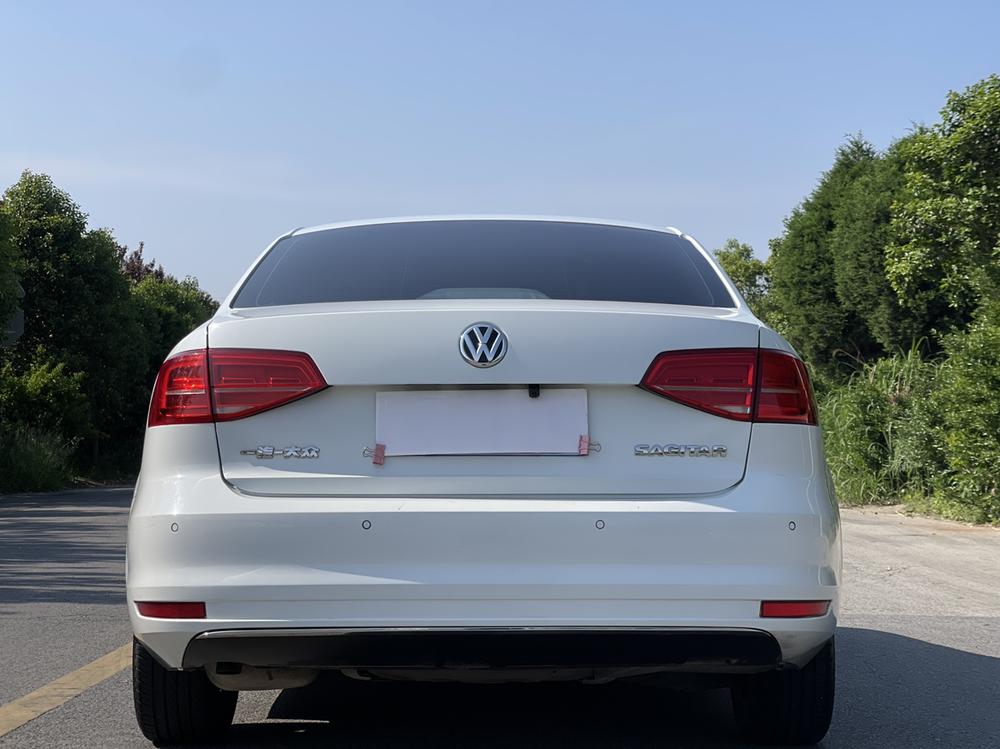 Volkswagen Sagitar