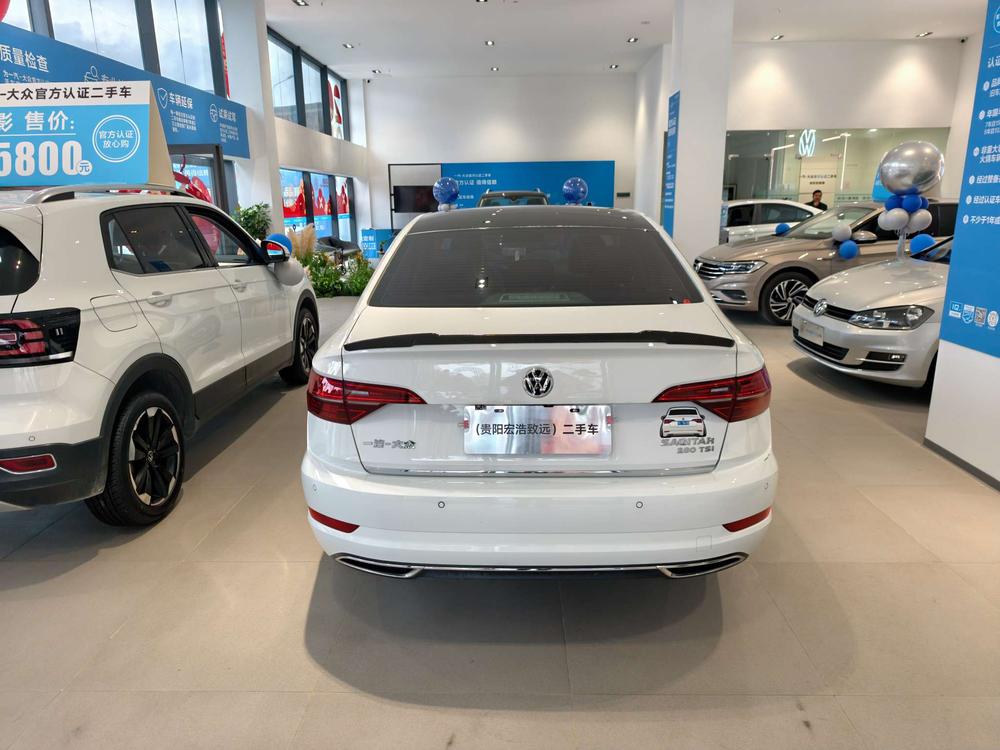 Volkswagen Sagitar