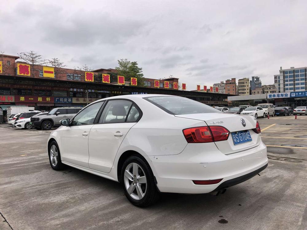 Volkswagen Sagitar