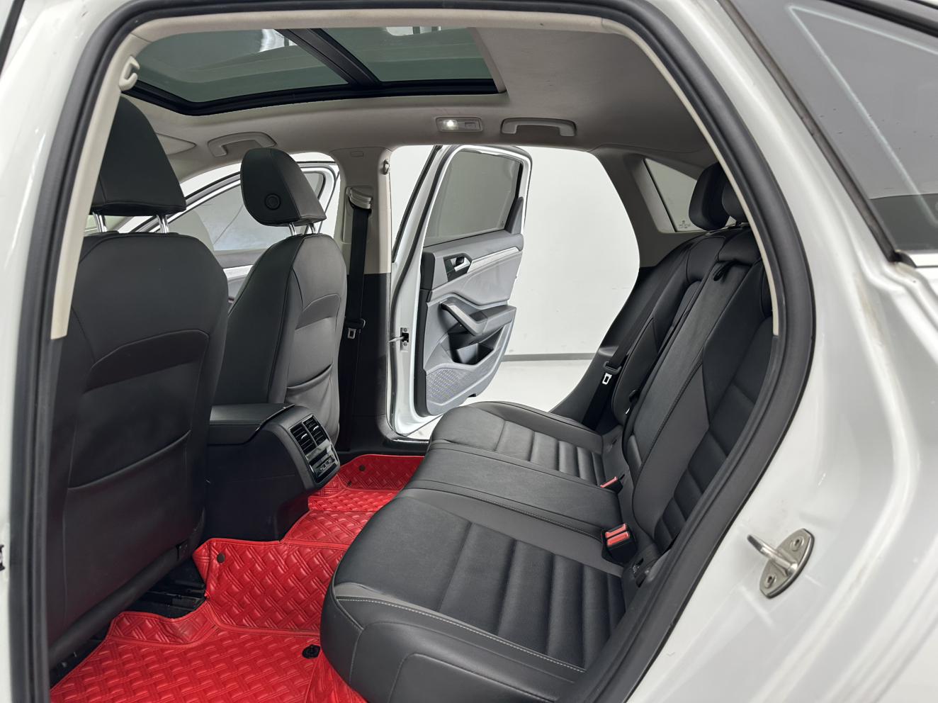 Volkswagen Sagitar