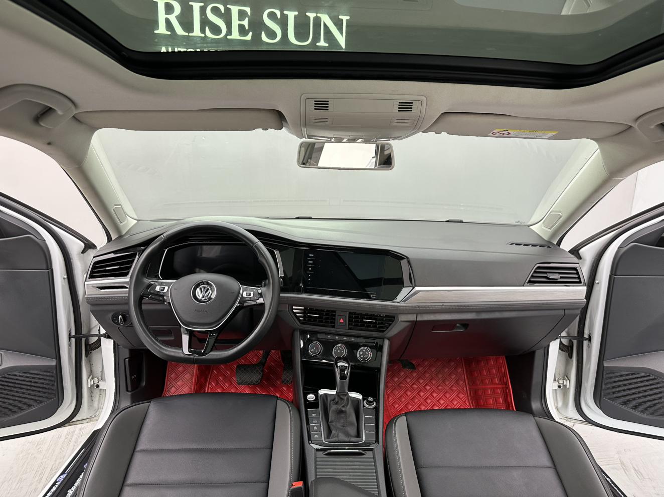 Volkswagen Sagitar
