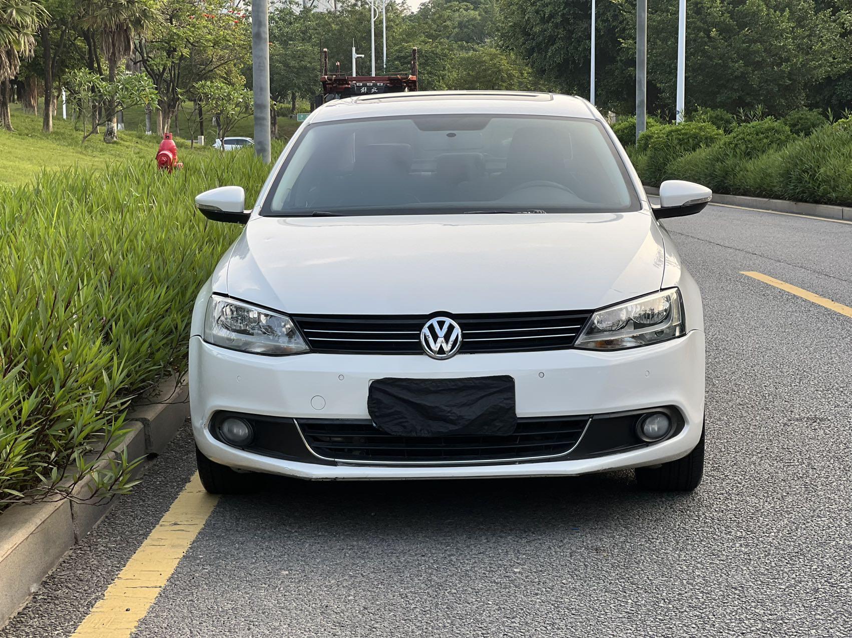 Volkswagen Sagitar