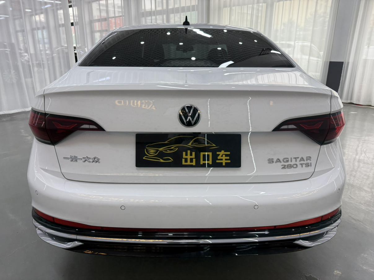 Volkswagen Sagitar
