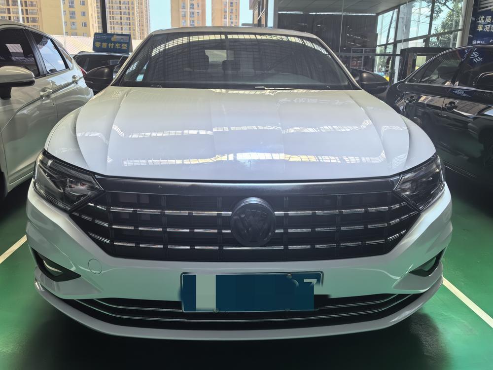 Volkswagen Sagitar