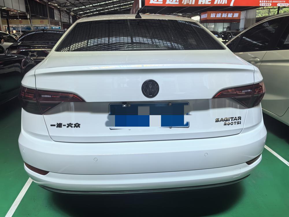 Volkswagen Sagitar