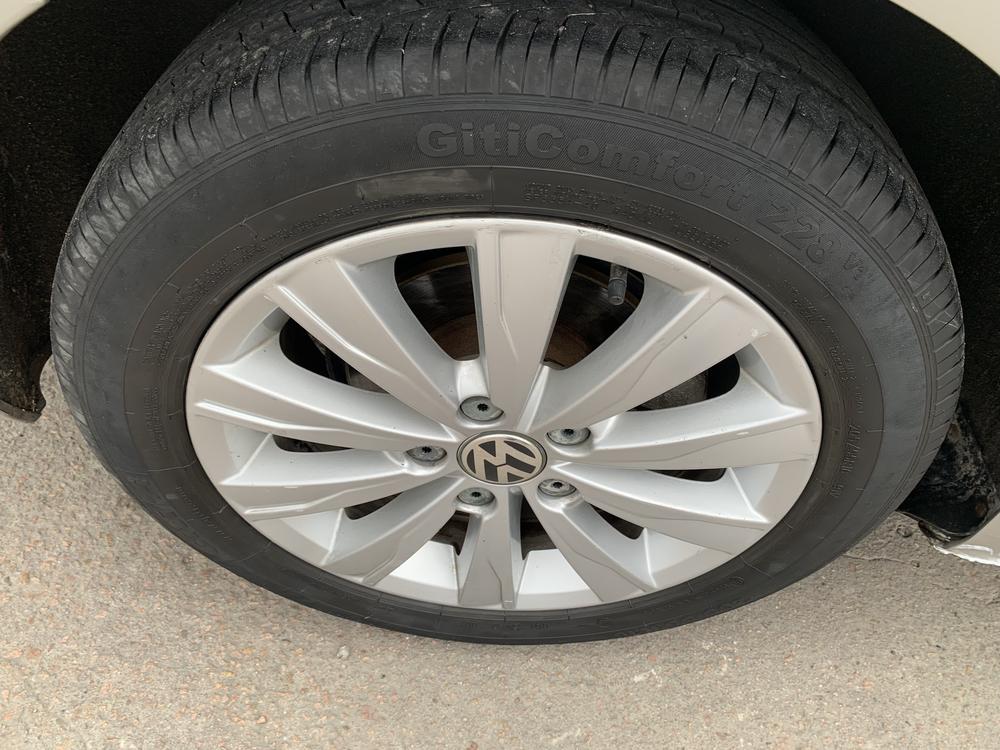 Volkswagen Sagitar