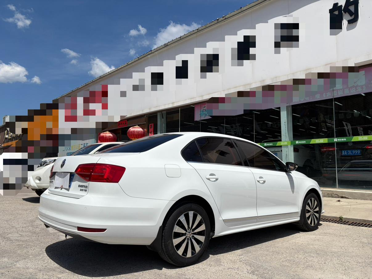 Volkswagen Sagitar
