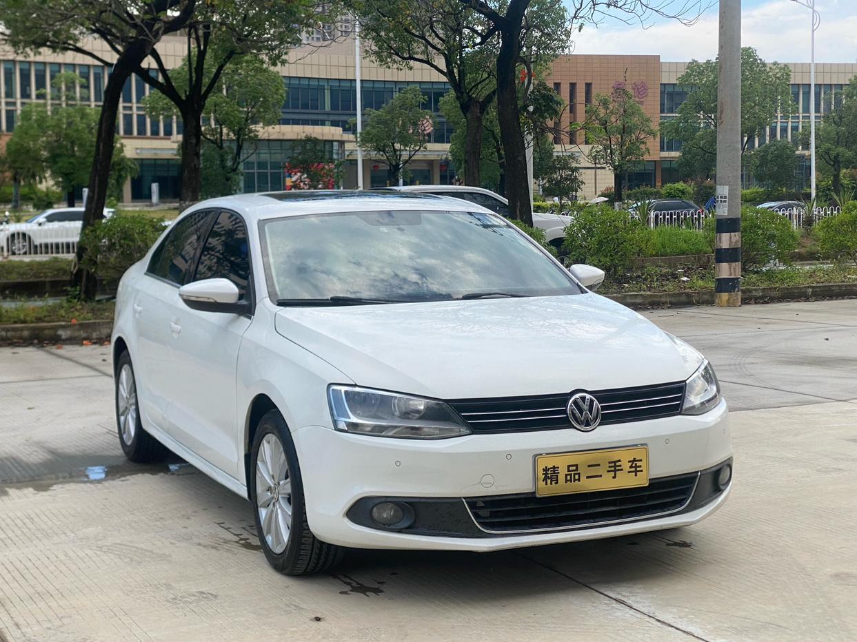 Volkswagen Sagitar