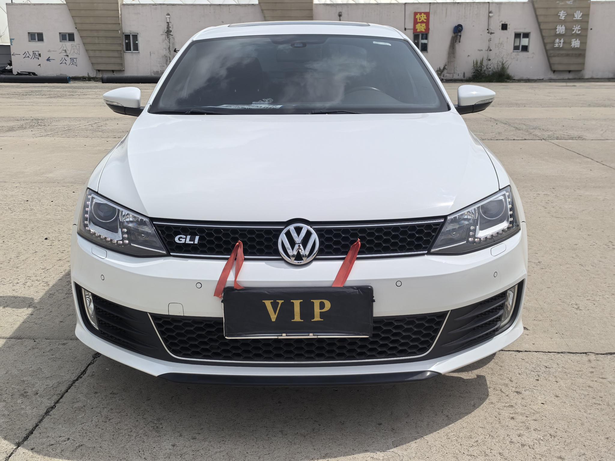 Volkswagen Sagitar
