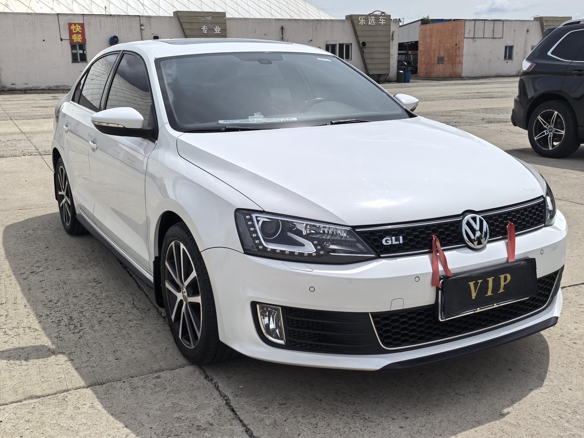 Volkswagen Sagitar