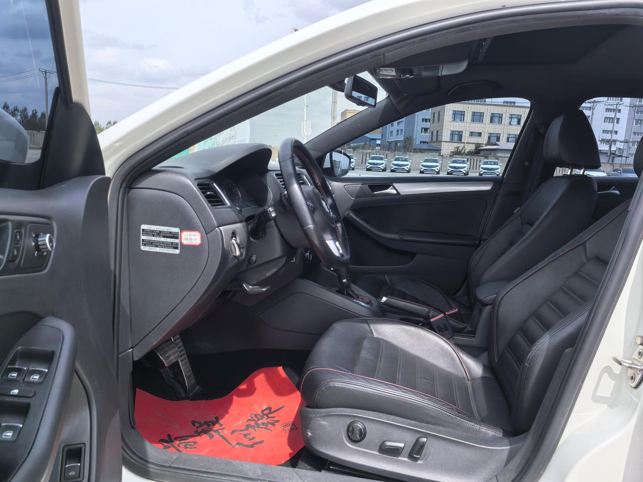 Volkswagen Sagitar