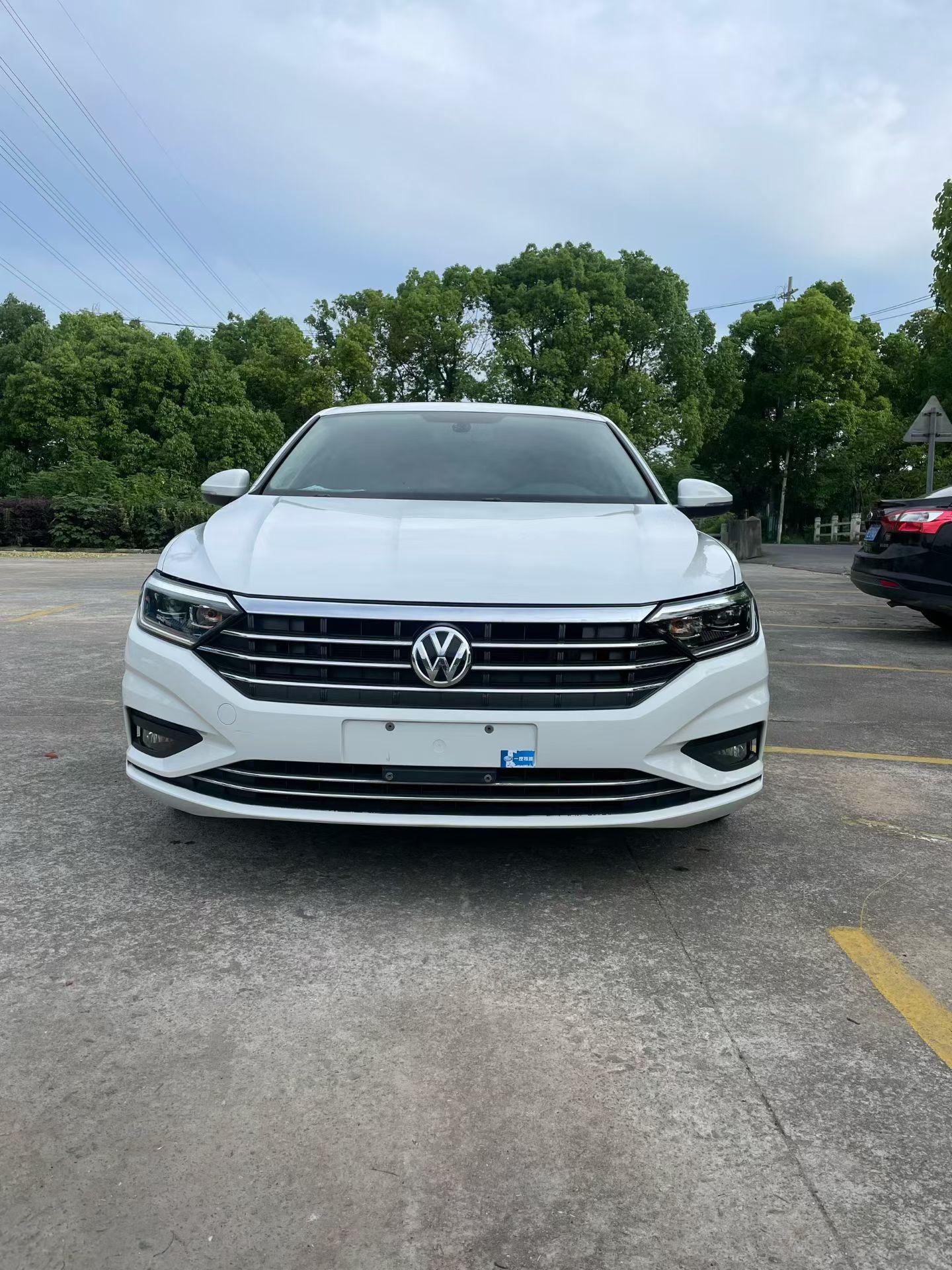 Volkswagen Sagitar