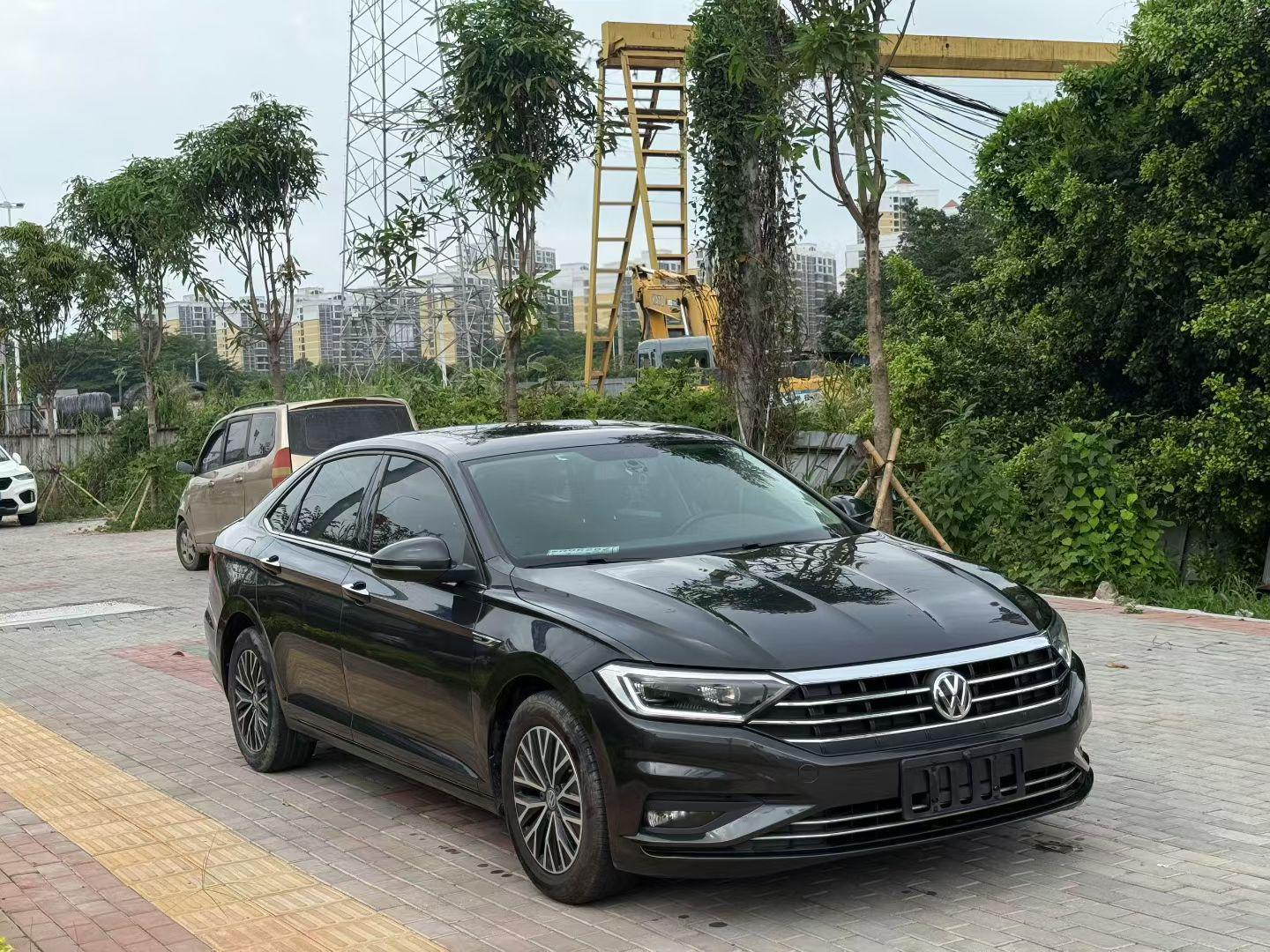 Volkswagen Sagitar
