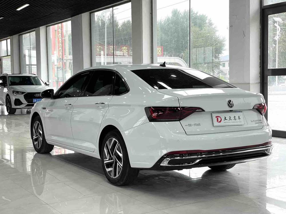 Volkswagen Sagitar
