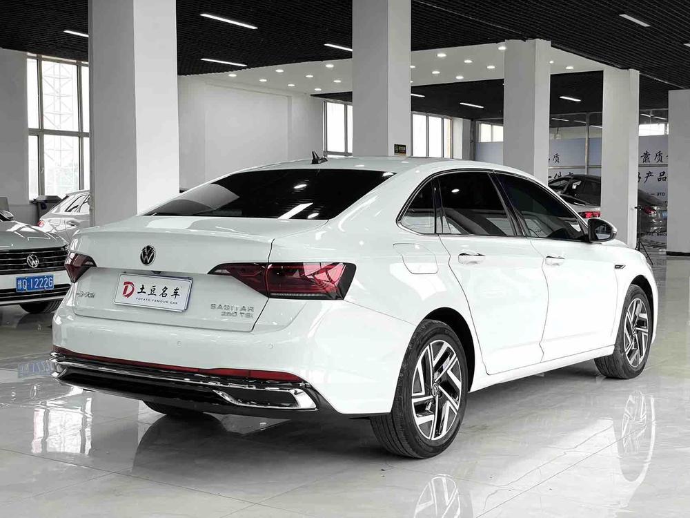 Volkswagen Sagitar