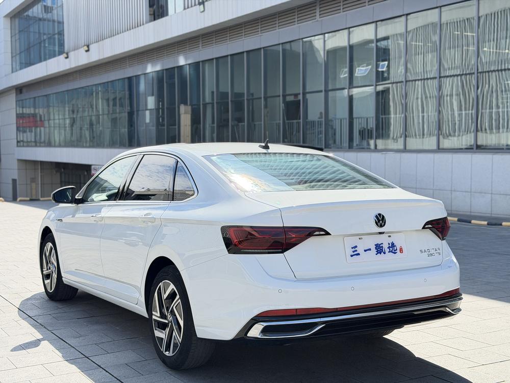 Volkswagen Sagitar