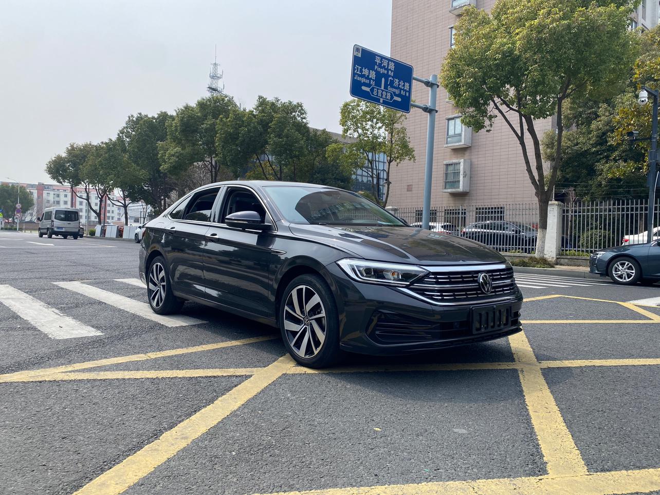 Volkswagen Sagitar