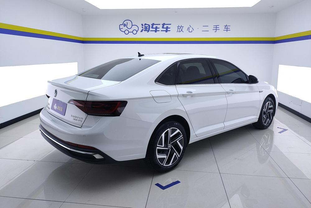 Volkswagen Sagitar