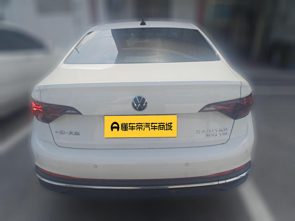 Volkswagen Sagitar