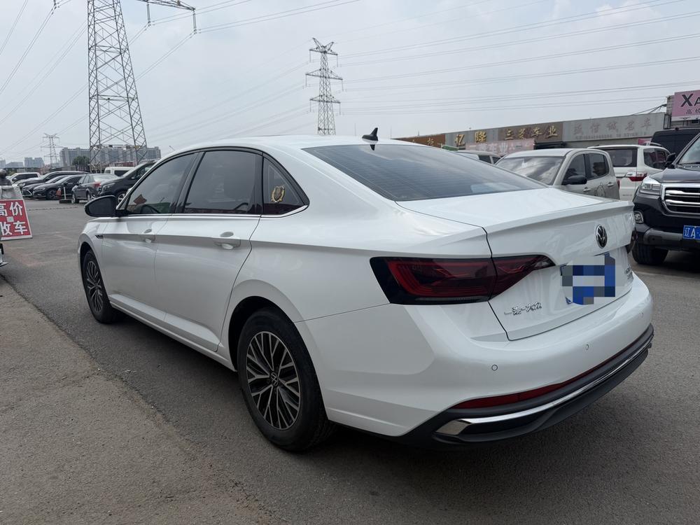 Volkswagen Sagitar