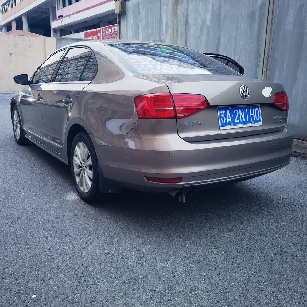 Volkswagen Sagitar