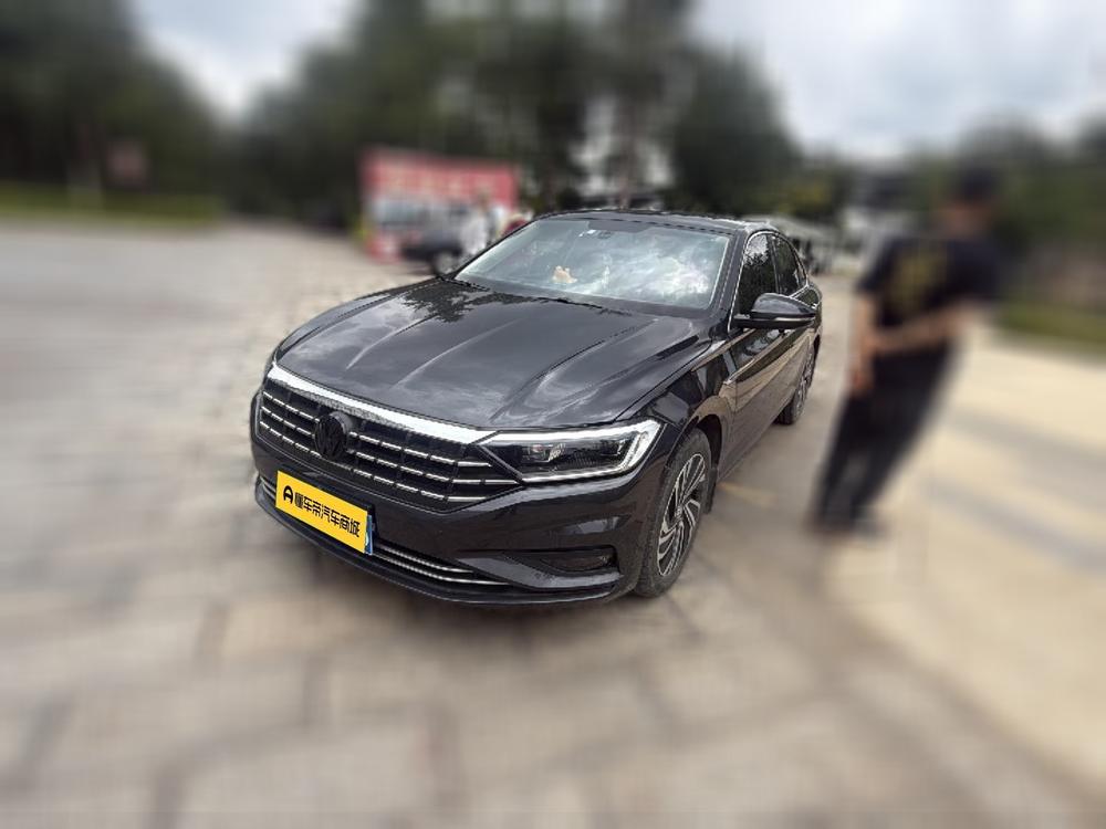 Volkswagen Sagitar