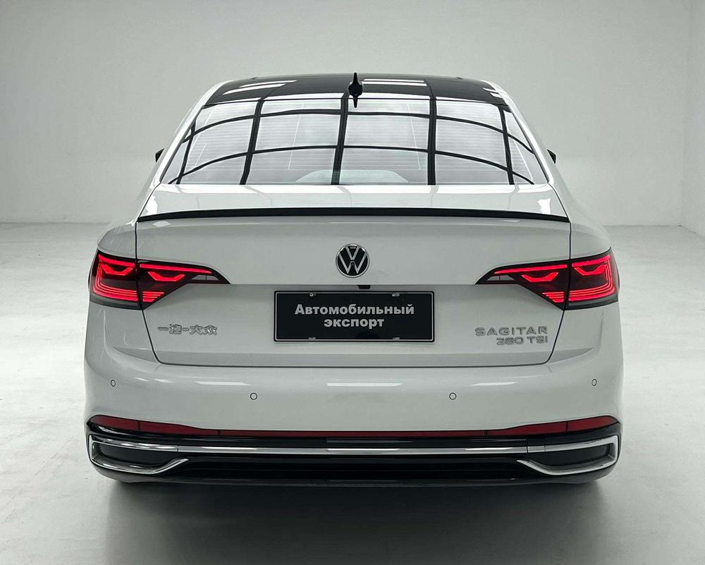 Volkswagen Sagitar