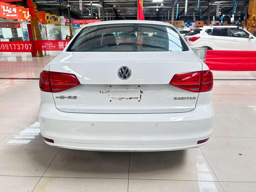 Volkswagen Sagitar