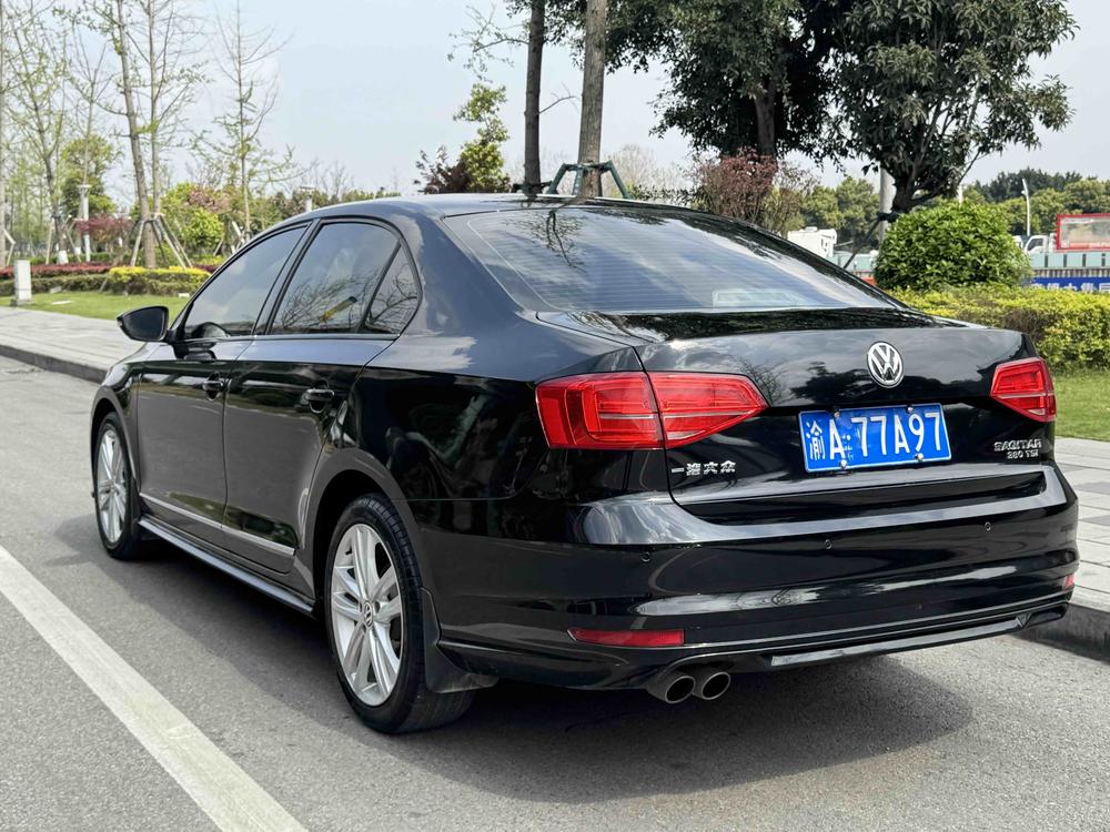 Volkswagen Sagitar