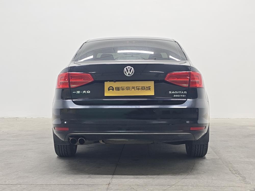 Volkswagen Sagitar