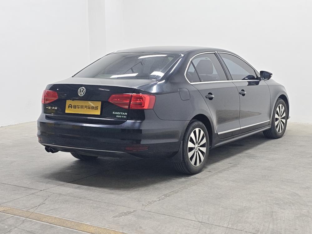 Volkswagen Sagitar