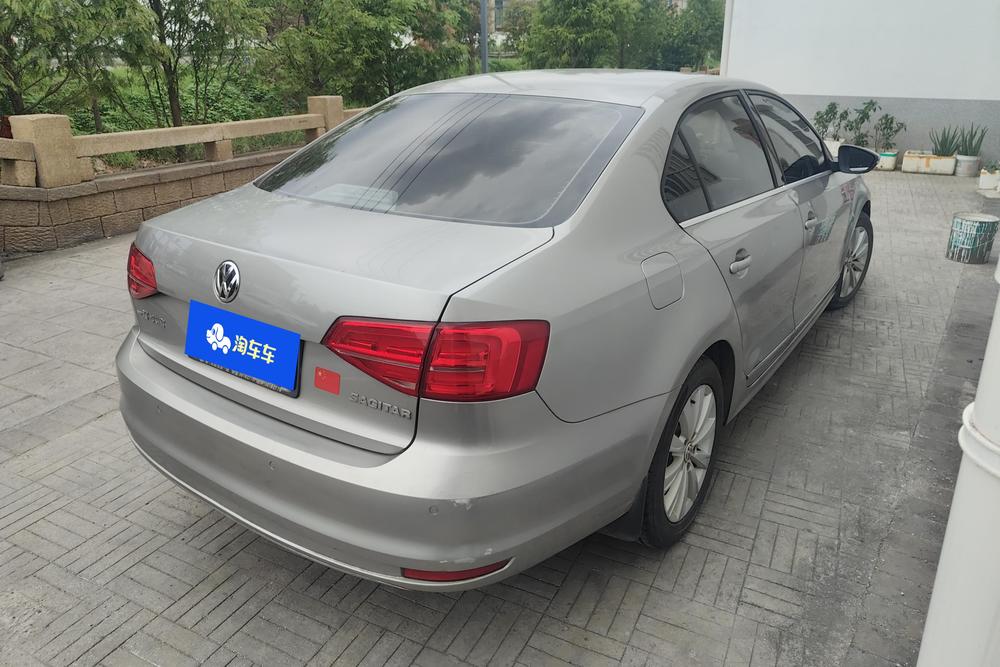 Volkswagen Sagitar