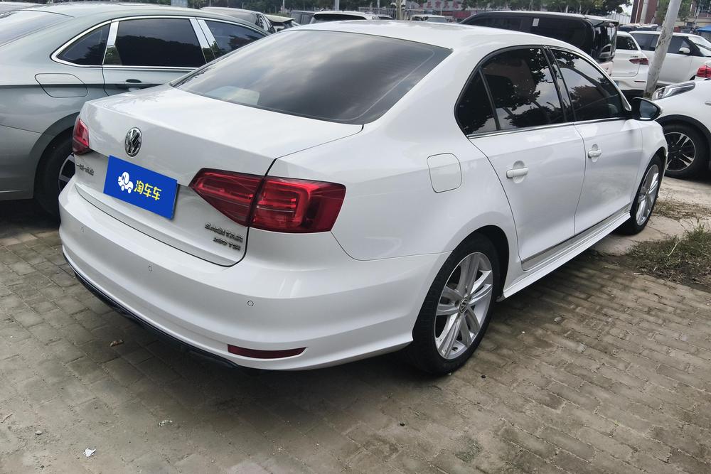 Volkswagen Sagitar