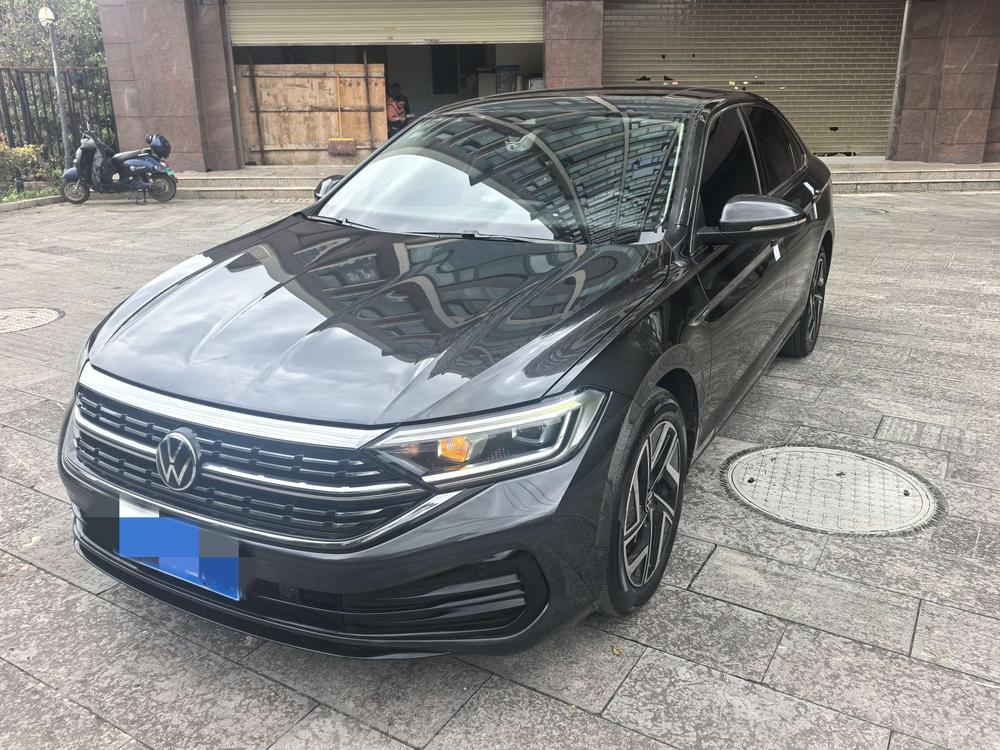 Volkswagen Sagitar