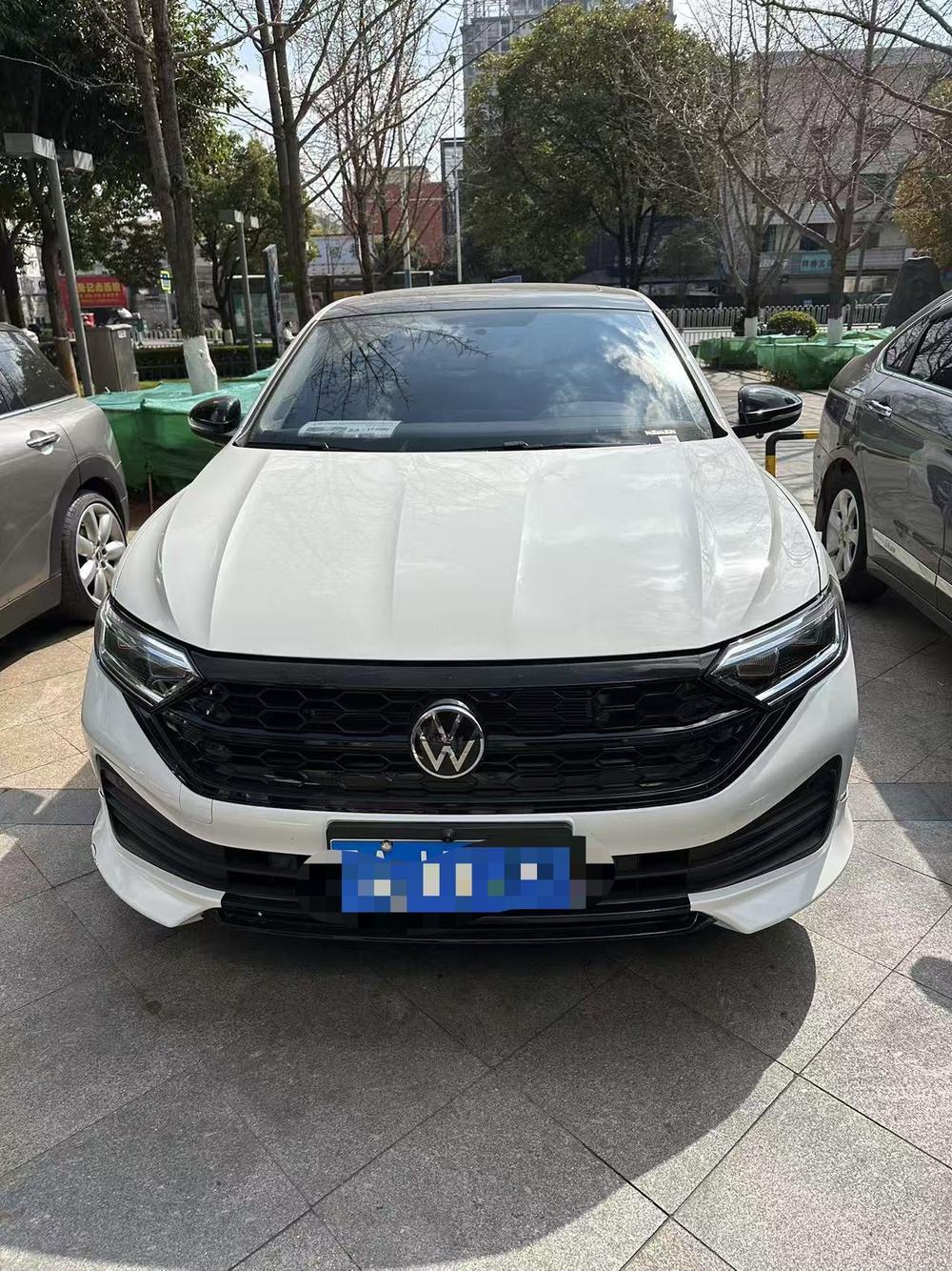 Volkswagen Sagitar