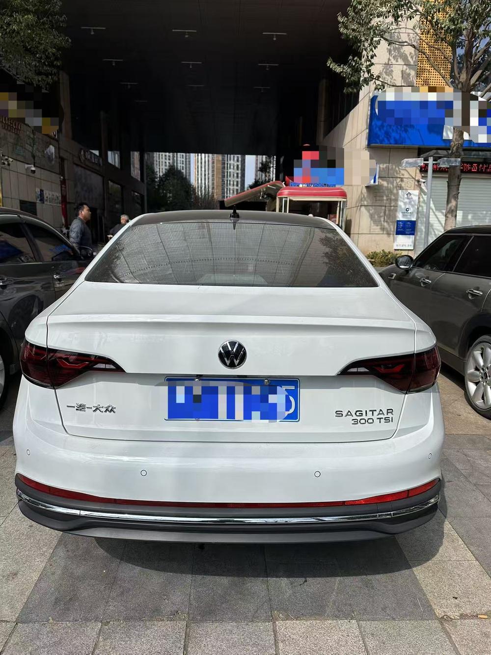 Volkswagen Sagitar