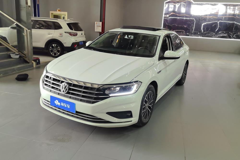 Volkswagen Sagitar