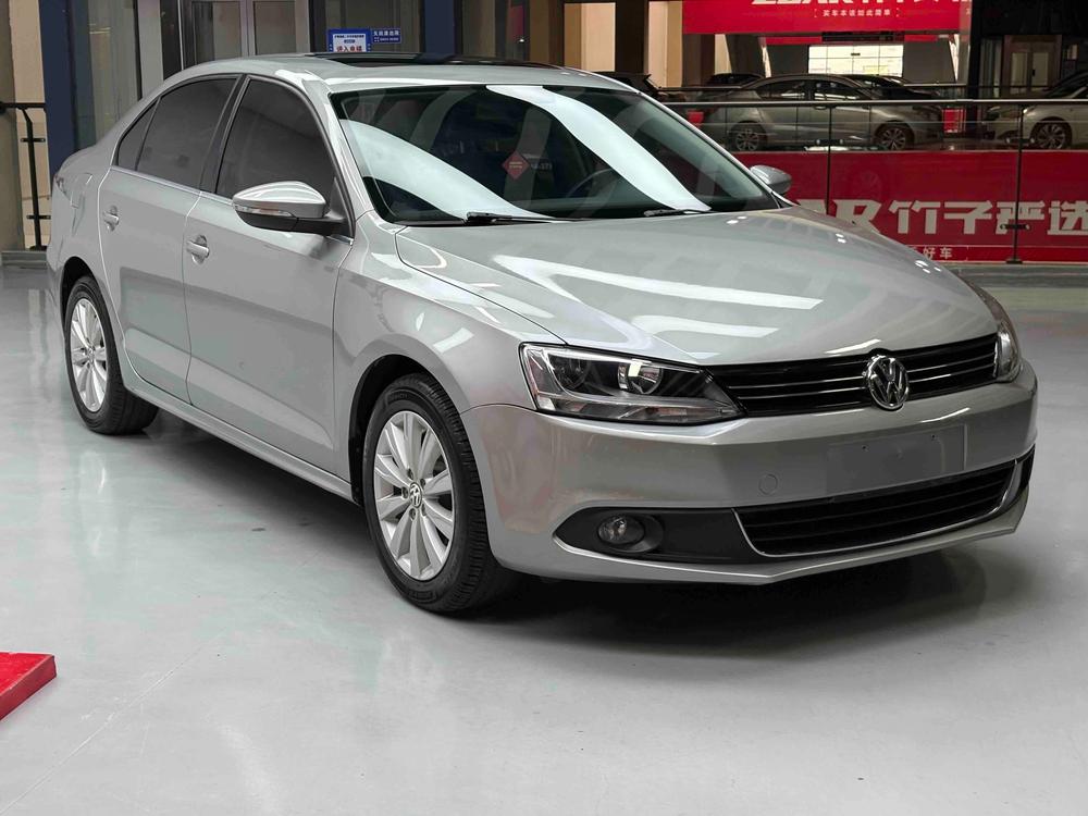 Volkswagen Sagitar