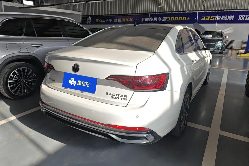 Volkswagen Sagitar