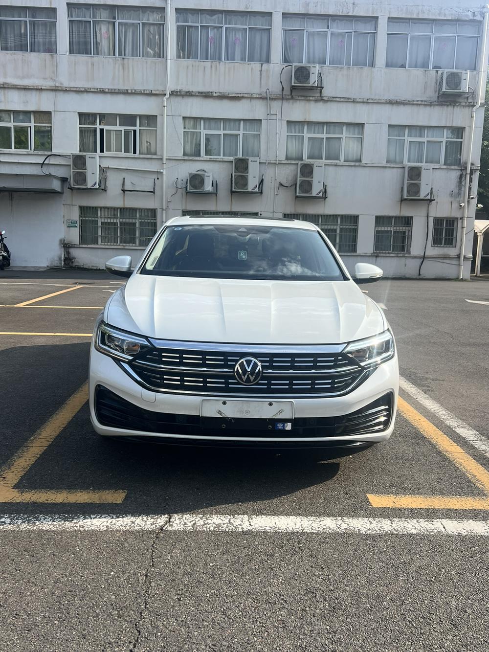 Volkswagen Sagitar