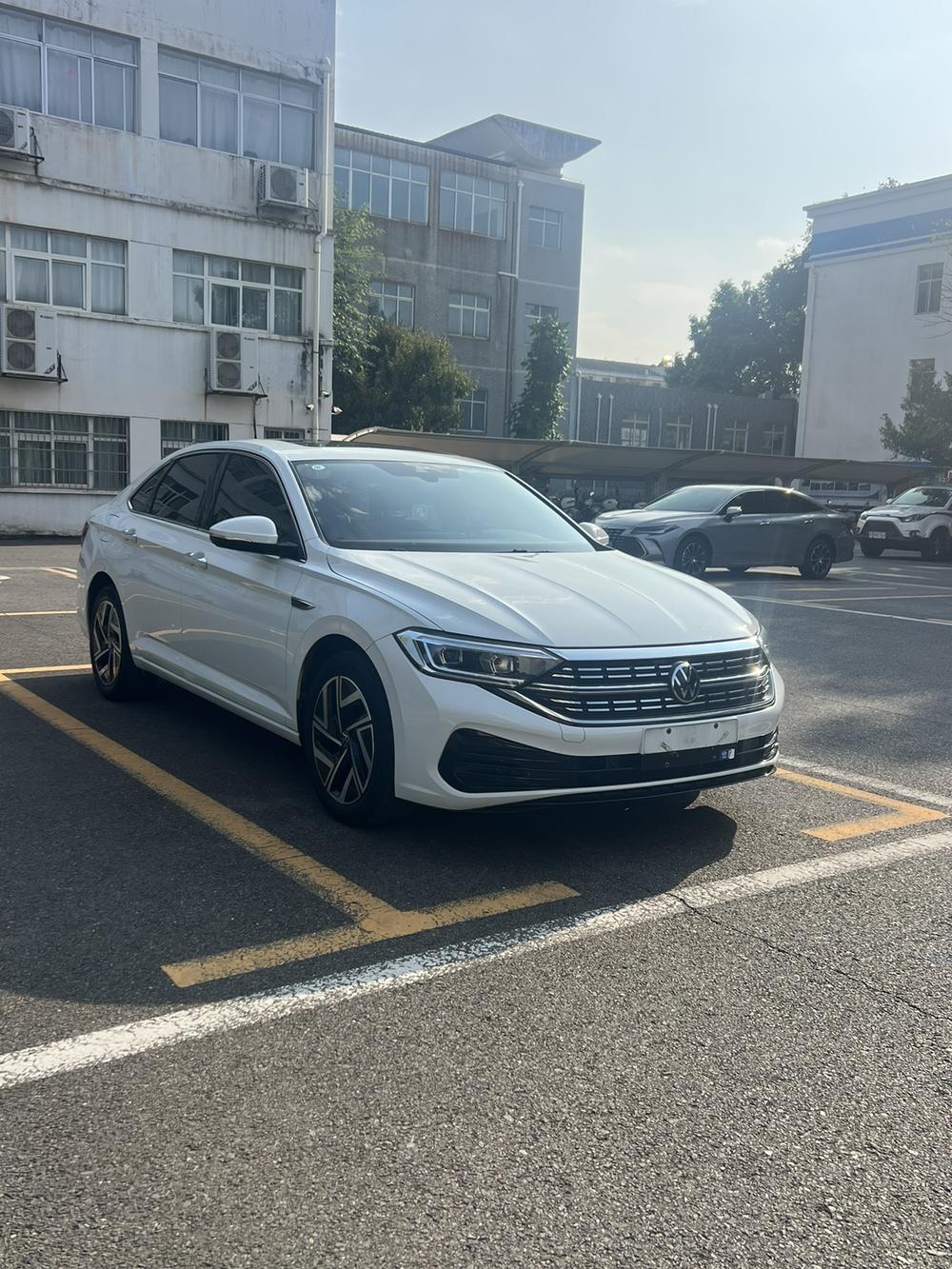 Volkswagen Sagitar
