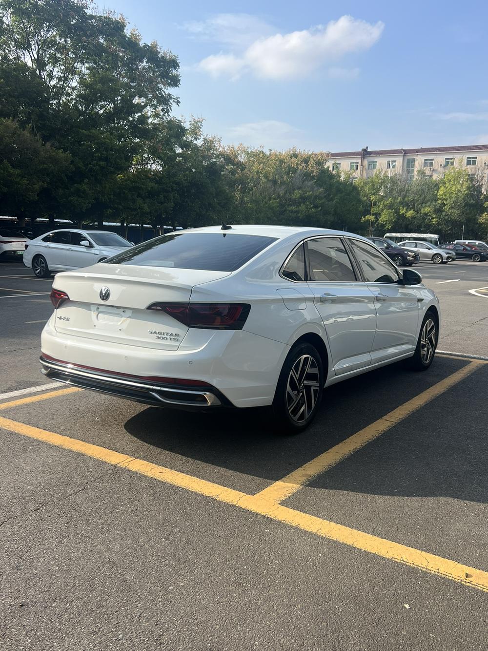 Volkswagen Sagitar