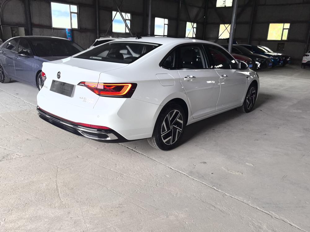 Volkswagen Sagitar