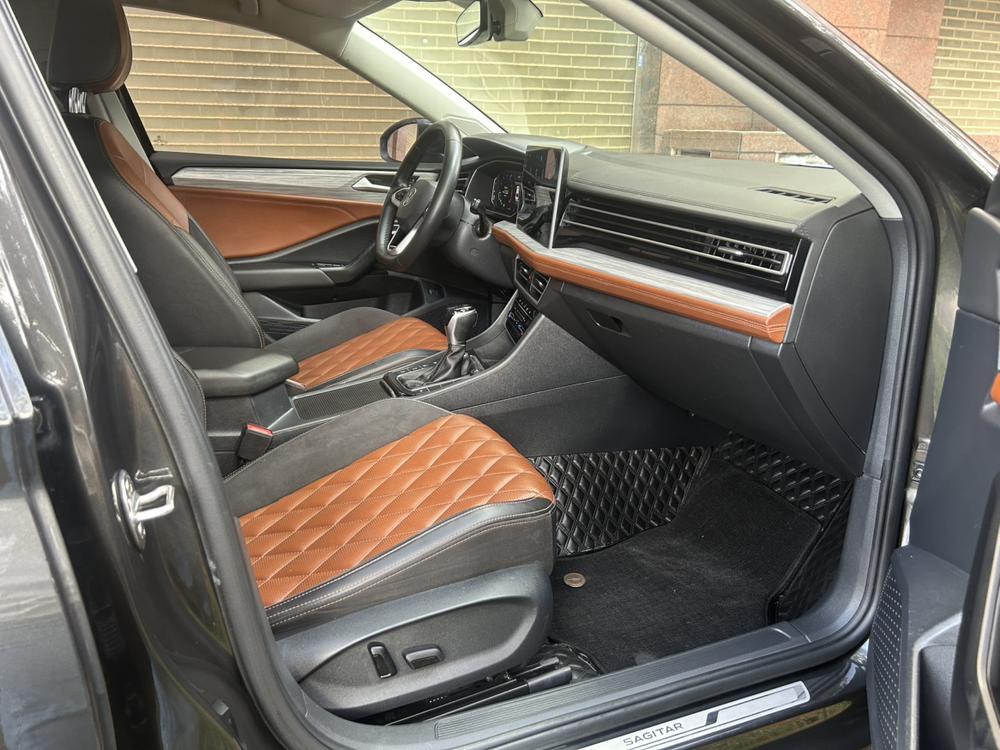 Volkswagen Sagitar