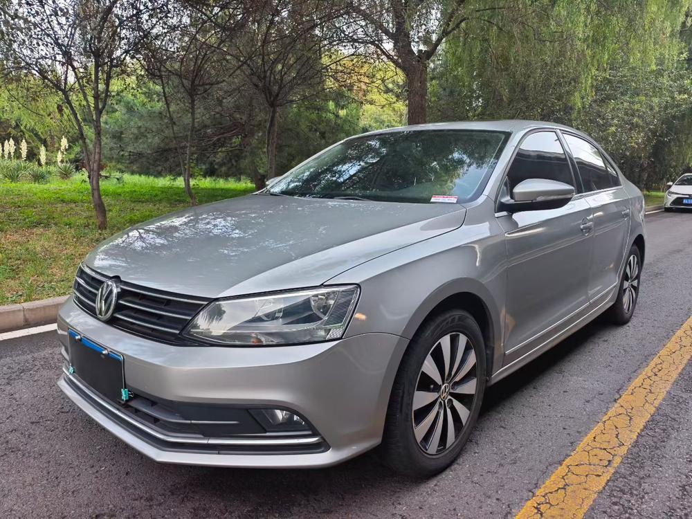 Volkswagen Sagitar