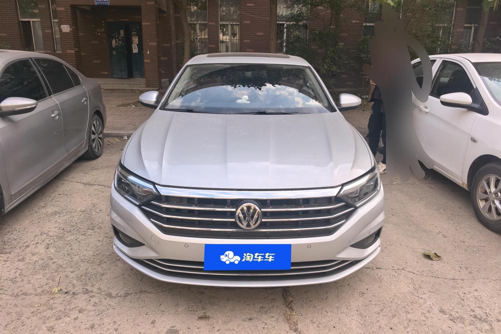 Volkswagen Sagitar