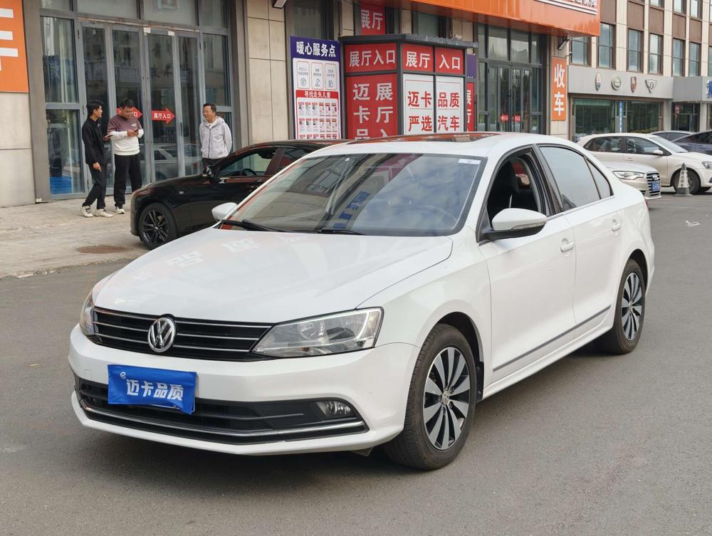 Volkswagen Sagitar