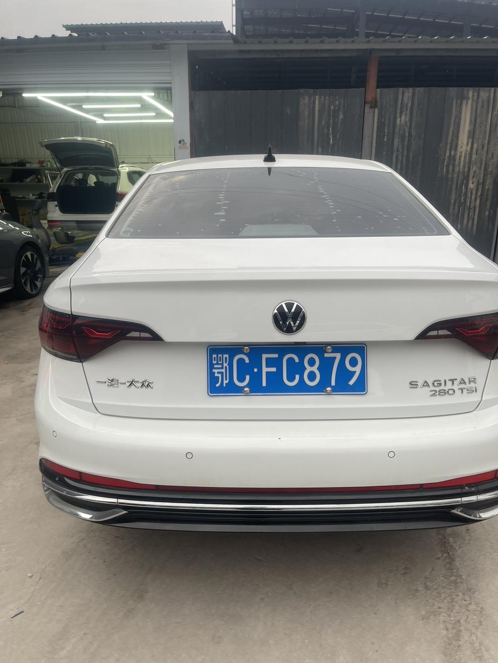 Volkswagen Sagitar