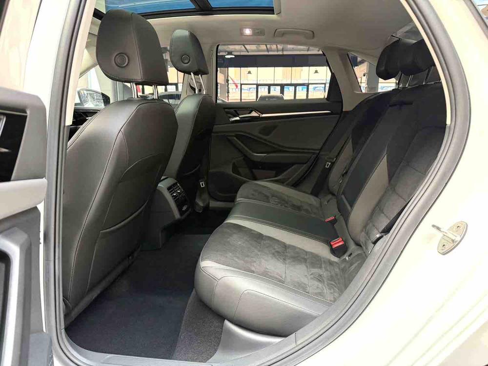 Volkswagen Sagitar